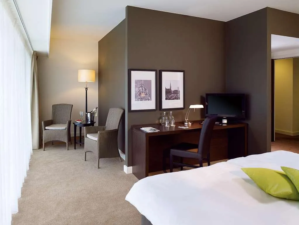 Lindner Hotel Antwerp, Part Of Jdv By Hyatt 4*, Antwerpen